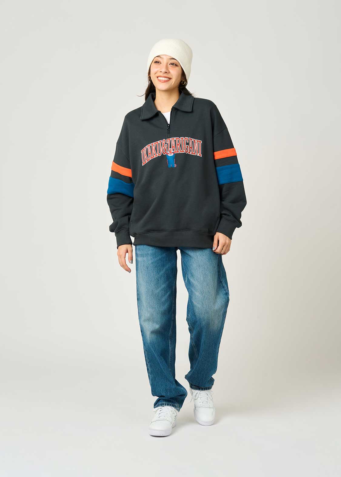 Ikaku | Half-Zip Sweatshirt