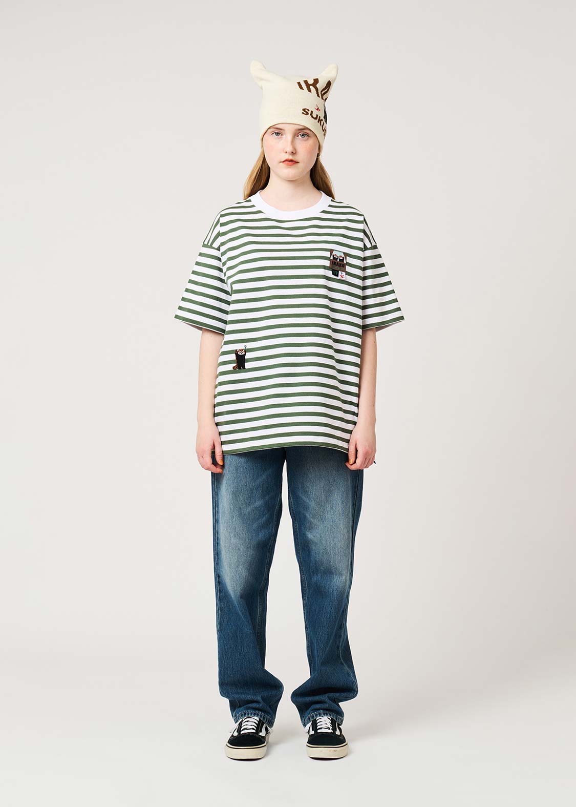 Ikaku Bikkuri Hatena | Border Big Silhouette T-Shirt