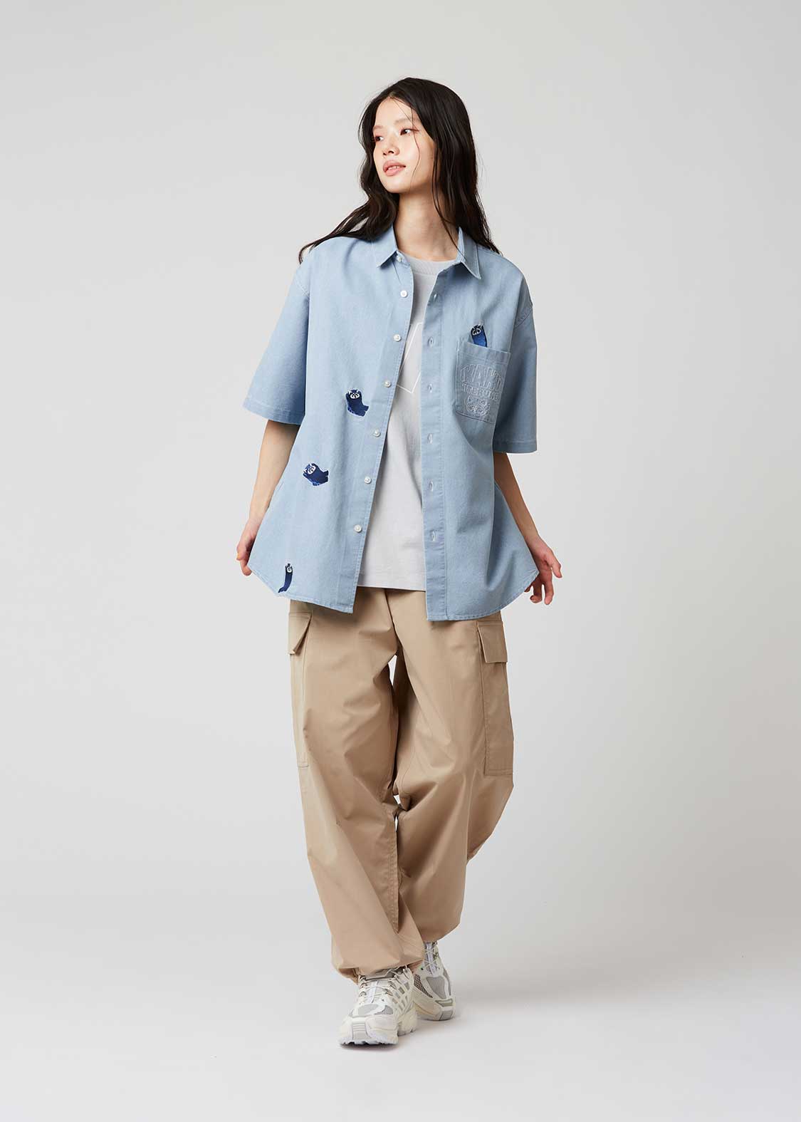 Denim Loose Silhouette Short Sleeve Shirt (Ikaku Niterune)