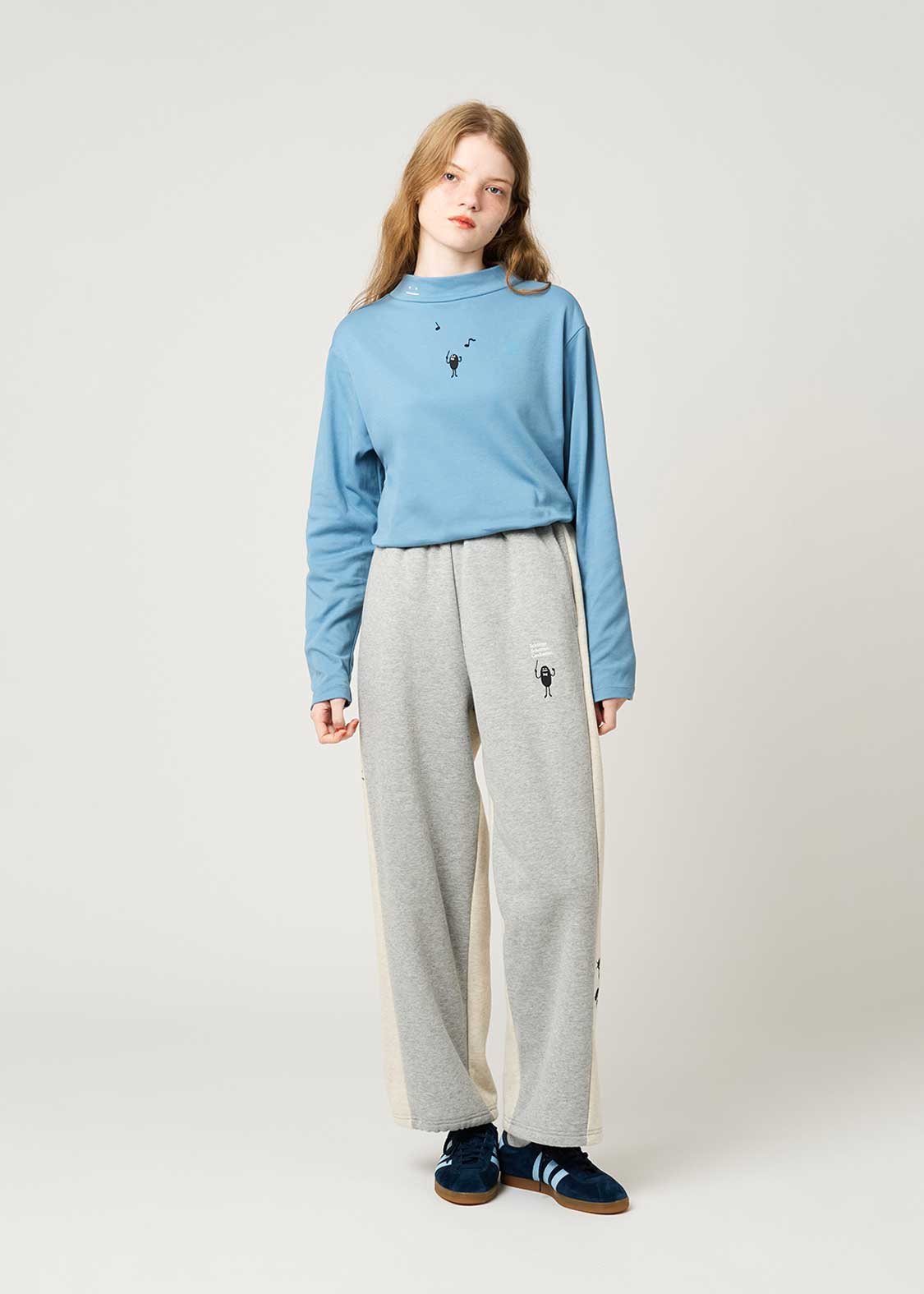 Beautiful Shadow Orchestra | Fuwakimo Fleece Pants