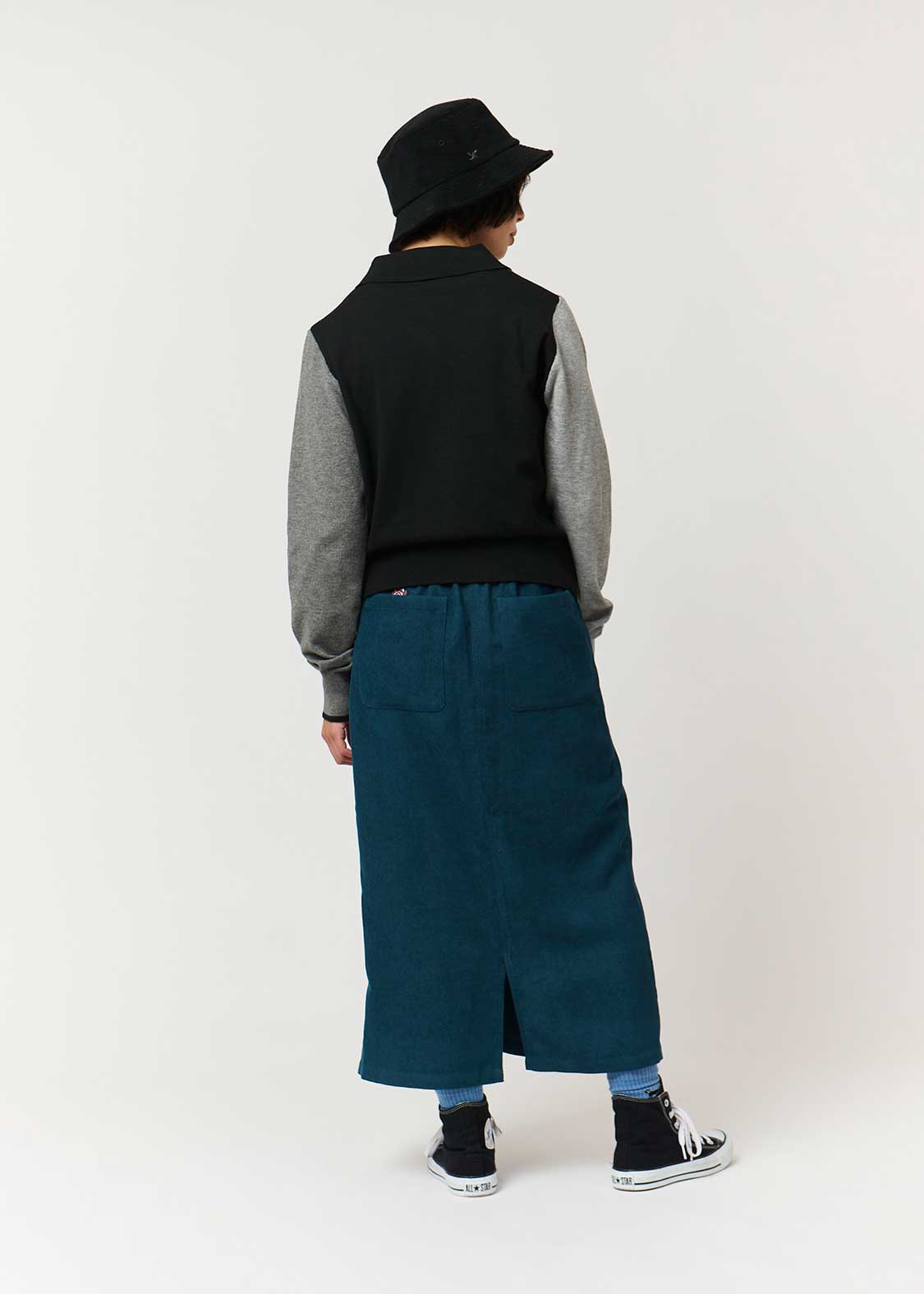 Ikaku Crayfish | Corduroy Skirt