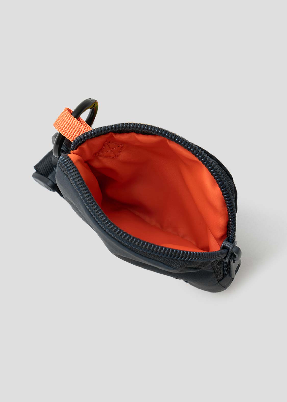 Beautiful Shadow | Handy Shoulder Bag