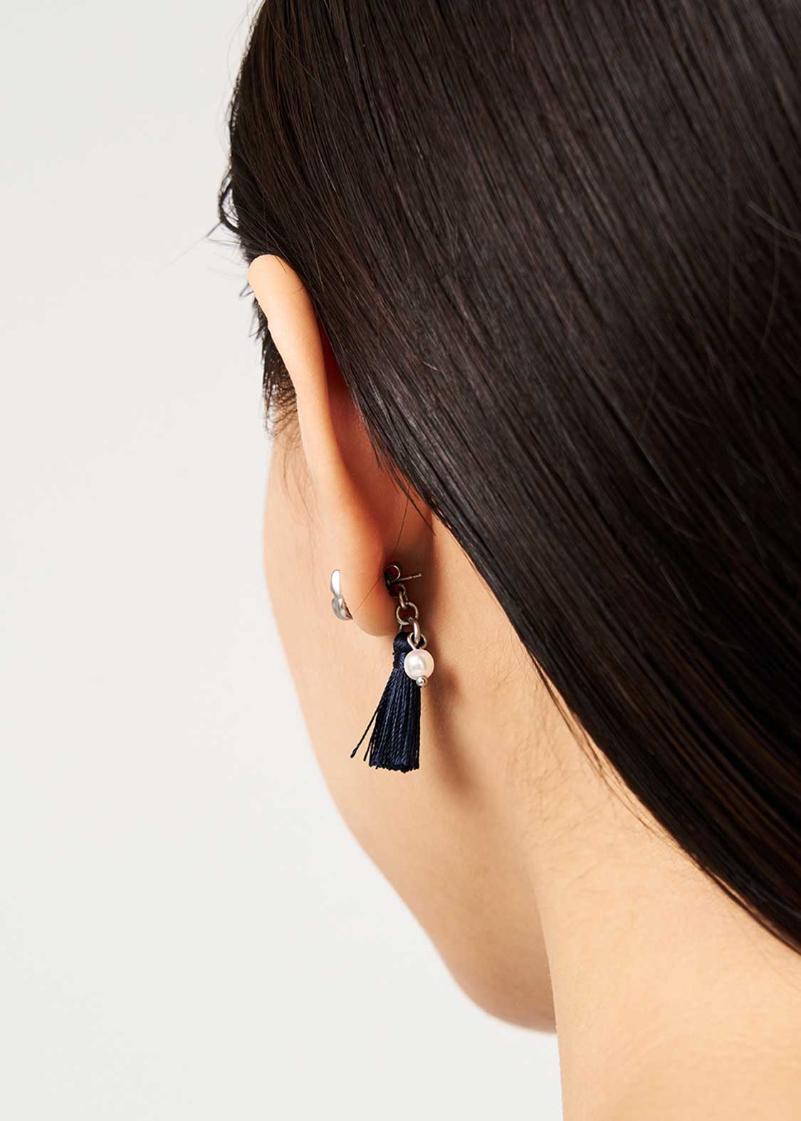 Ikaku B | Pearl Earrings