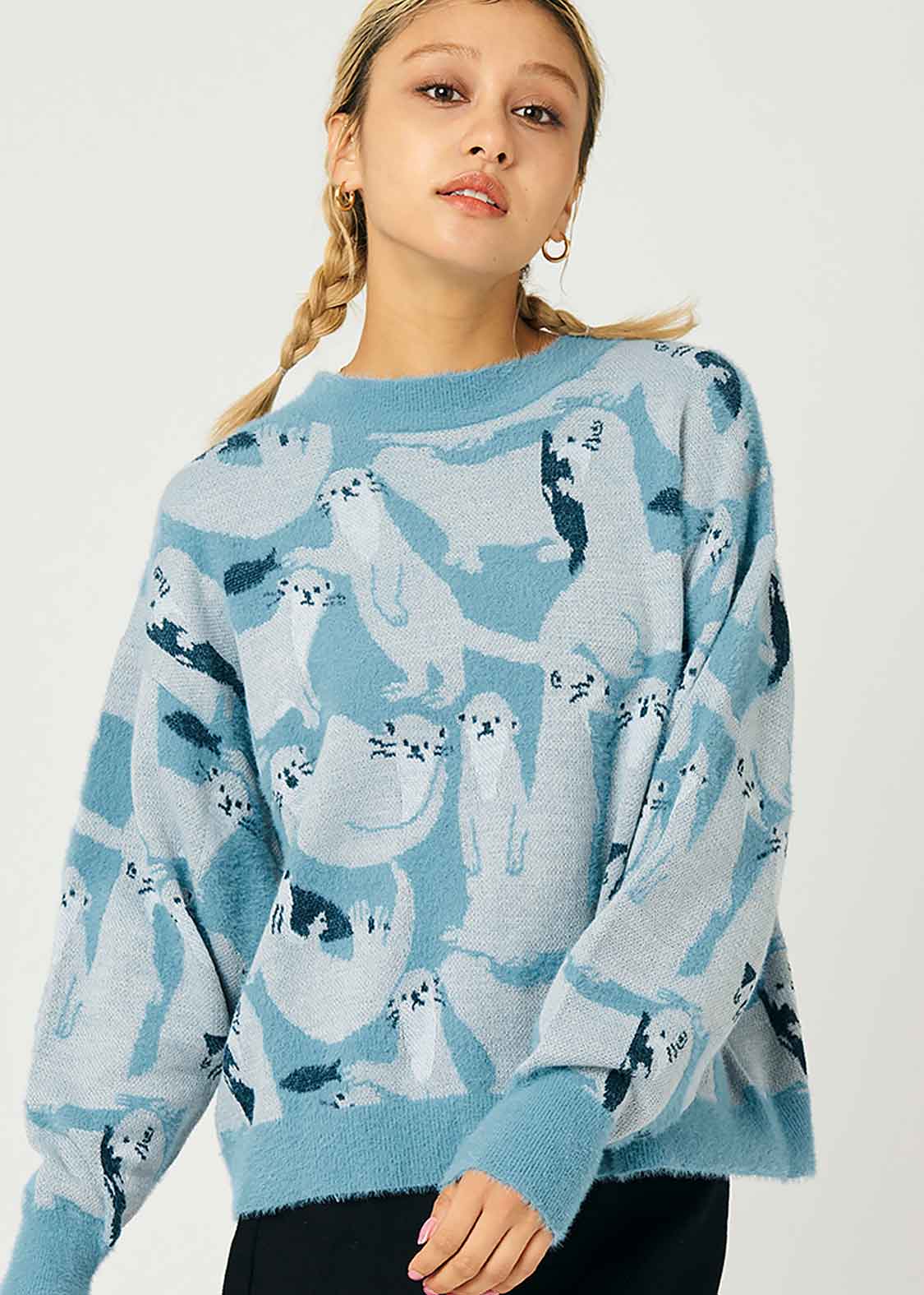 Graphic Long Sleeve Knit (Otters)