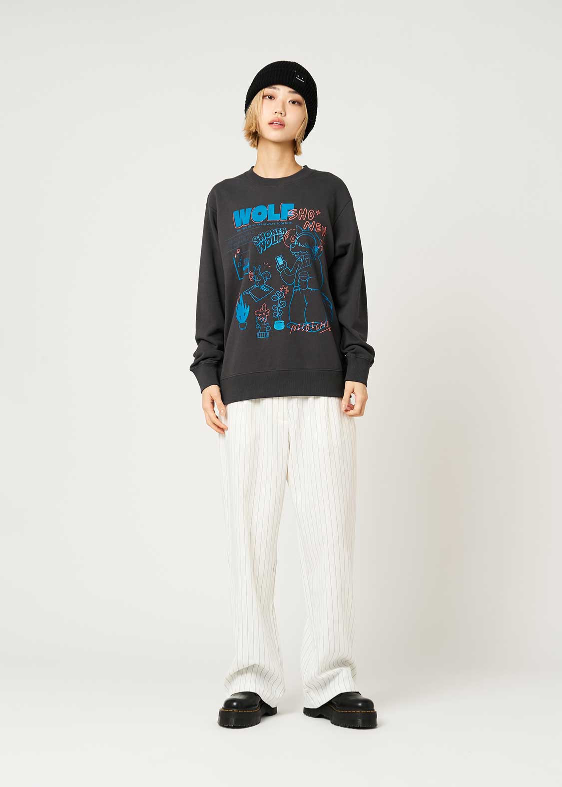 Shonen Wolf Line Art | Fleece Sweatshirt