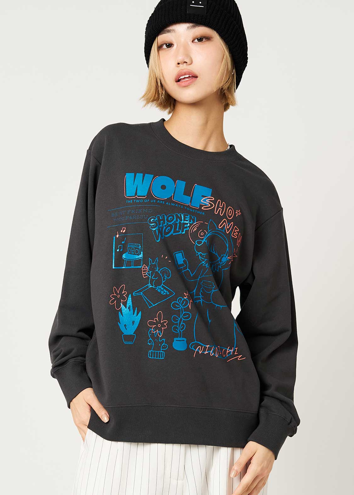Shonen Wolf Line Art | Fleece Sweatshirt