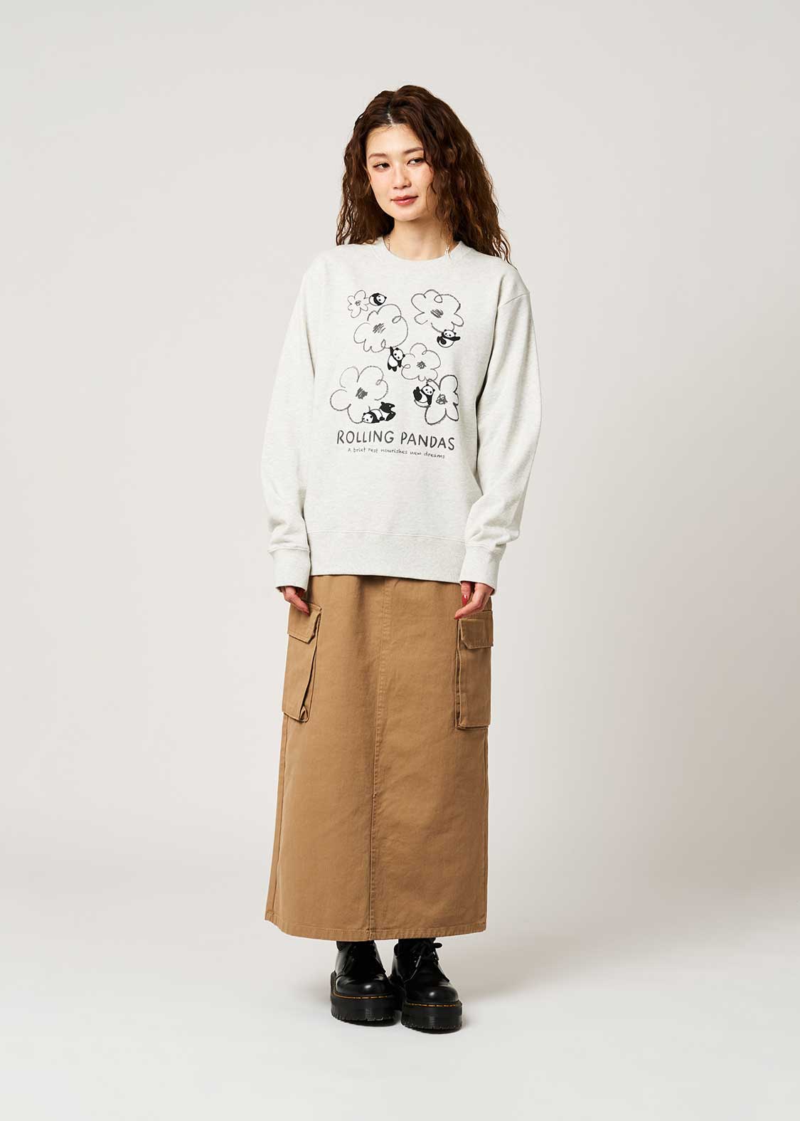 Rolling Pandas Flower Sketch | Fleece Sweatshirt