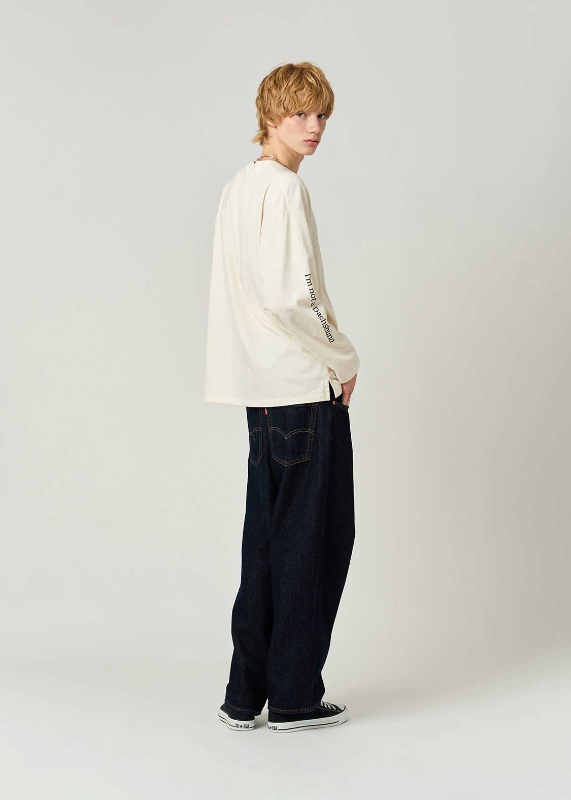 Painted Nagasugiru Inu | Oversized Long-Sleeved T-Shirt