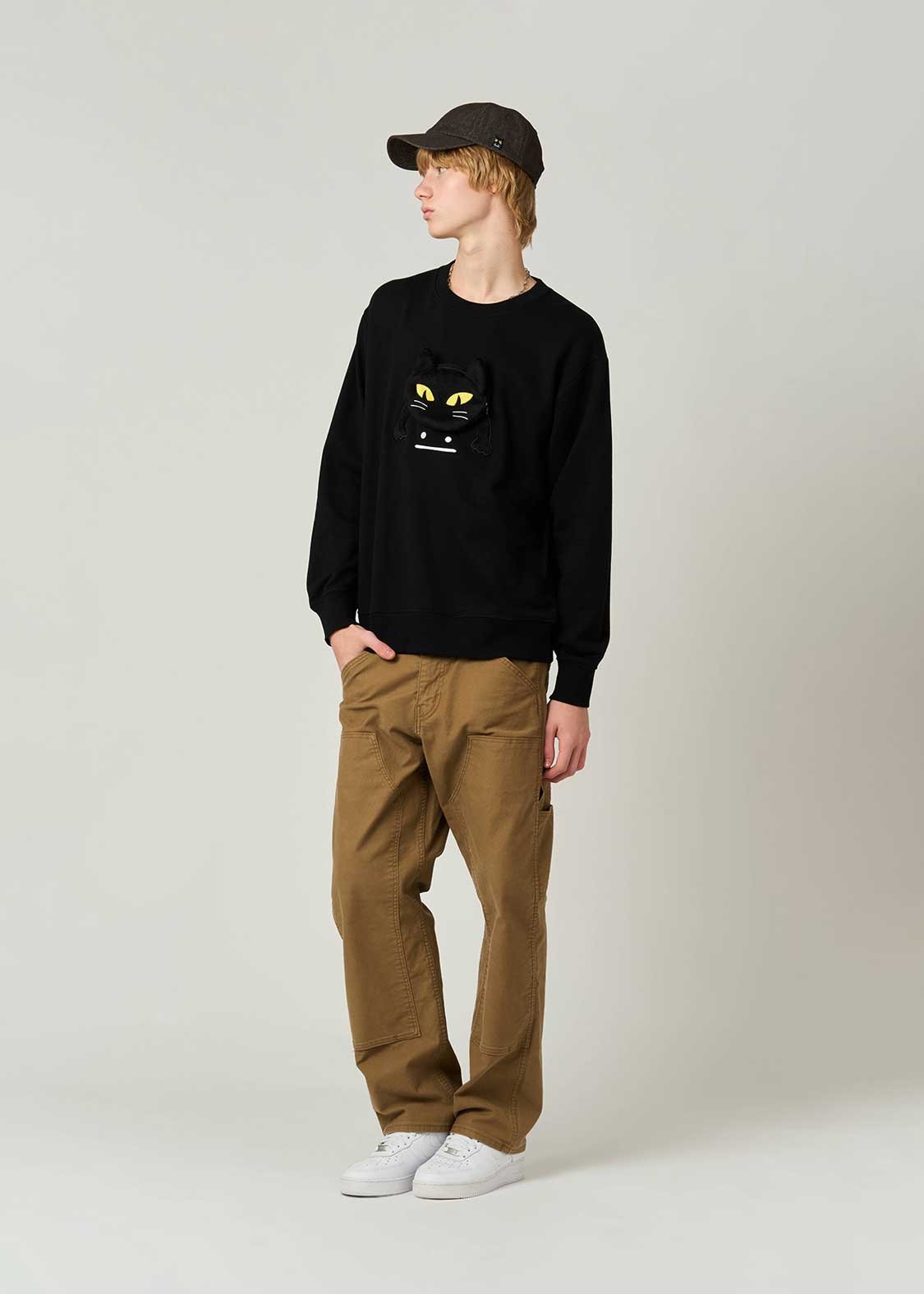 Neko Kaburi Beautiful Shadow | Pocket Fleece Sweatshirt