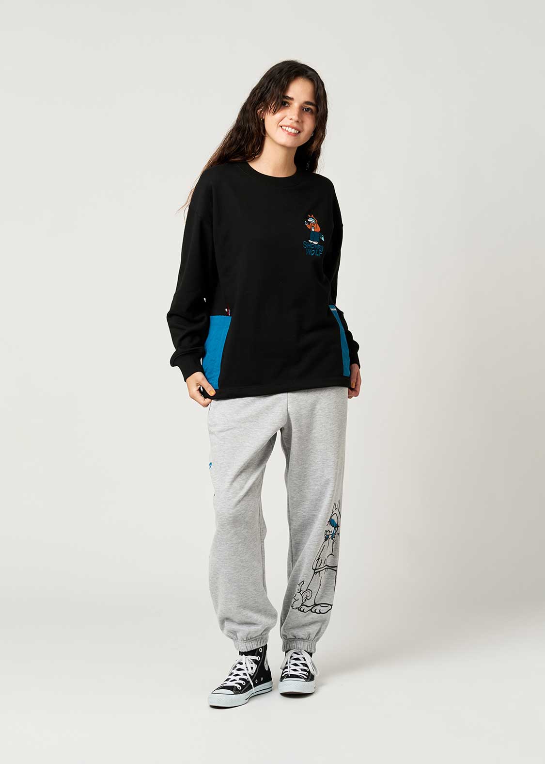 Shonen Wolf | Side Pocket Sweatshirt
