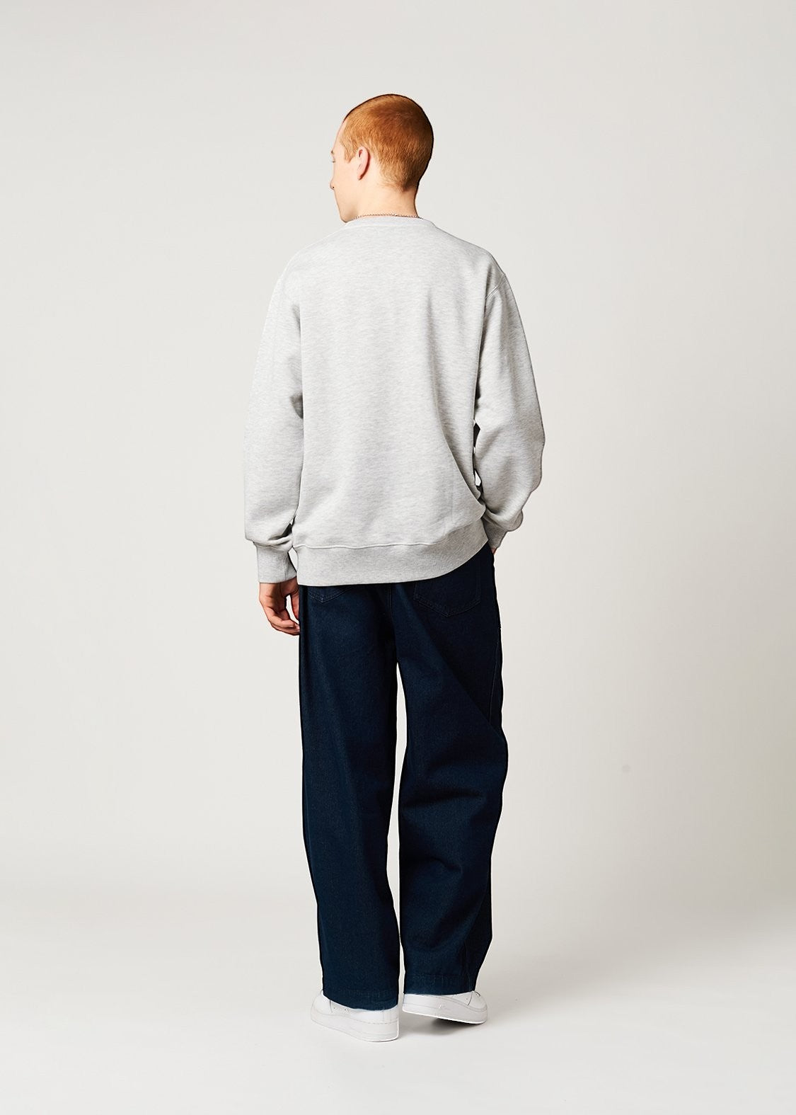 Fluffy Beautiful Shadow B | Fleece-Lined Sweatshirt