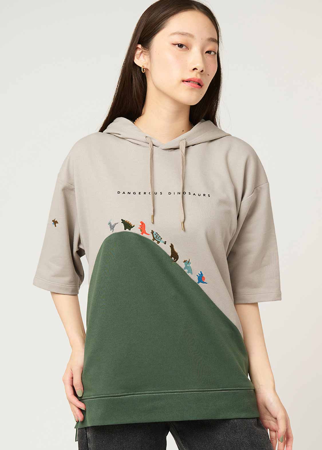 Big Silhouette Half Sleeve Parka (Dangerous Dinosaurs)