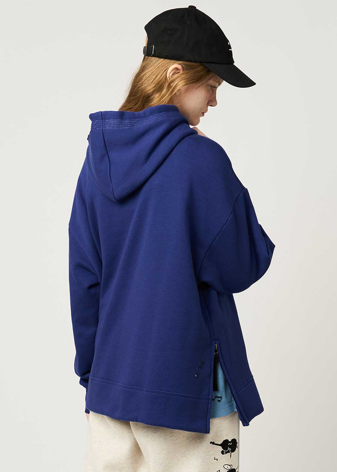 Beautiful Shadow | Fuwakimo Fleece Hoodie