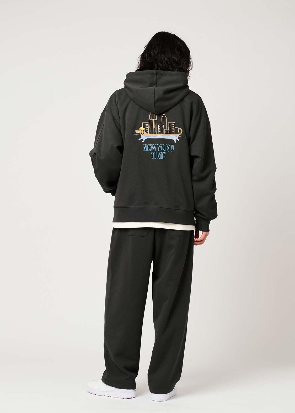 Nagasugiru Inu New York Time | Cardboard Big Zip Hoodie