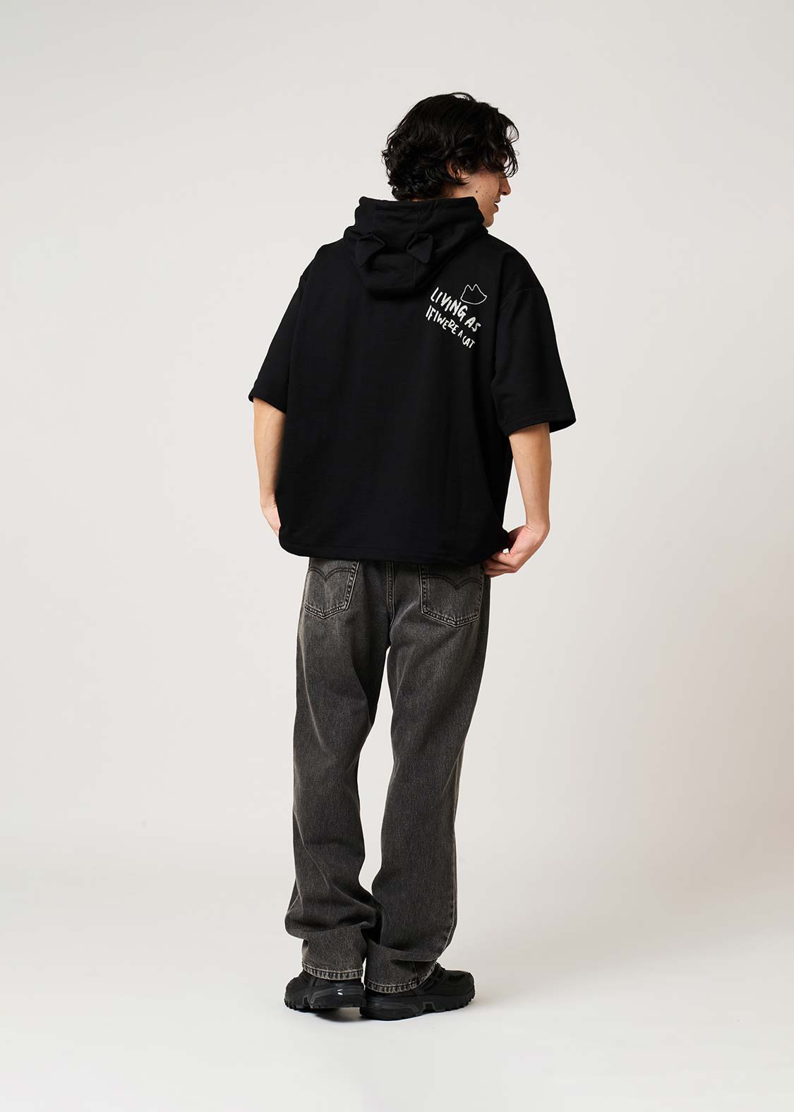 Nofuri | Oversized Short-Sleeve Hoodie