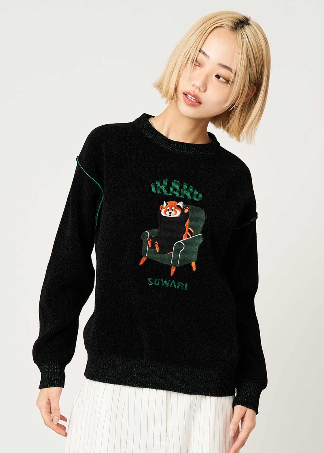 Ikaku Suwari | Mole Crew Neck Knit