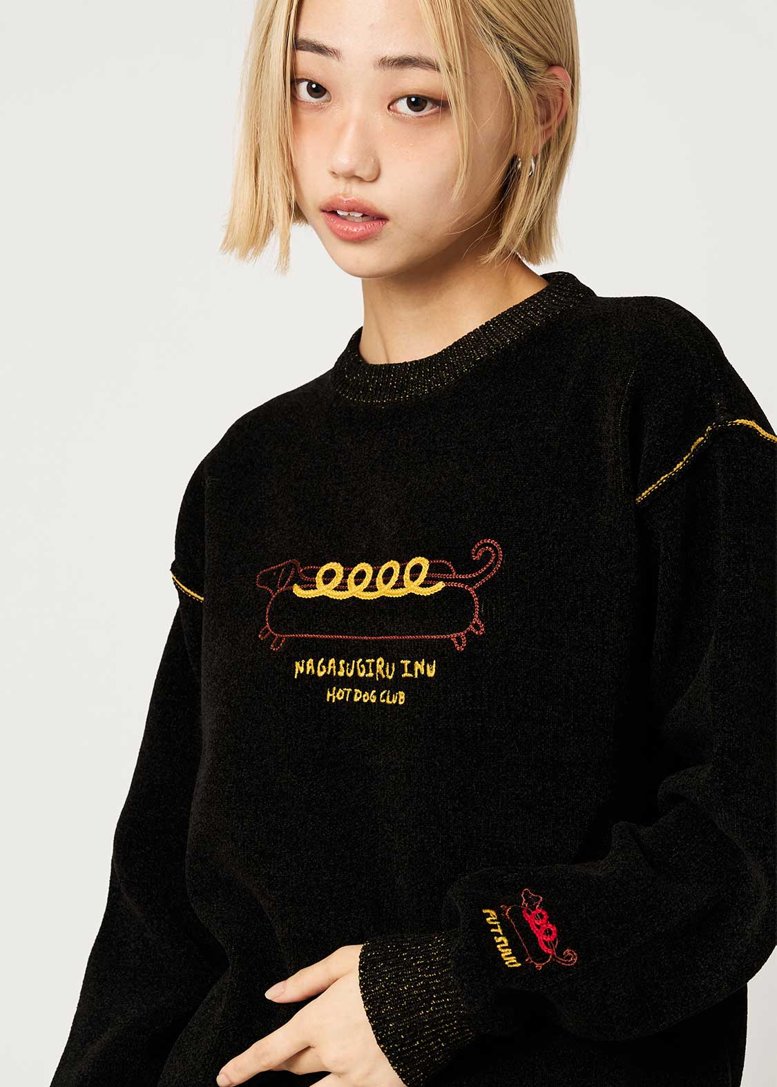 Nagasugiru Inu Meets Hot Dog | Mall Crew Neck Knit