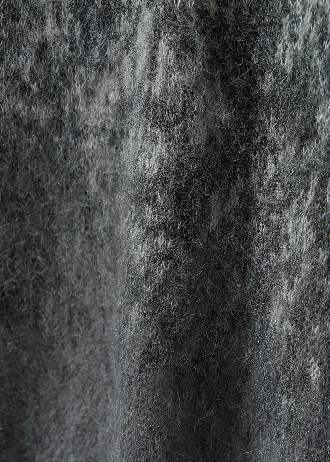 Ikaku | Gradient Crew Neck Knit