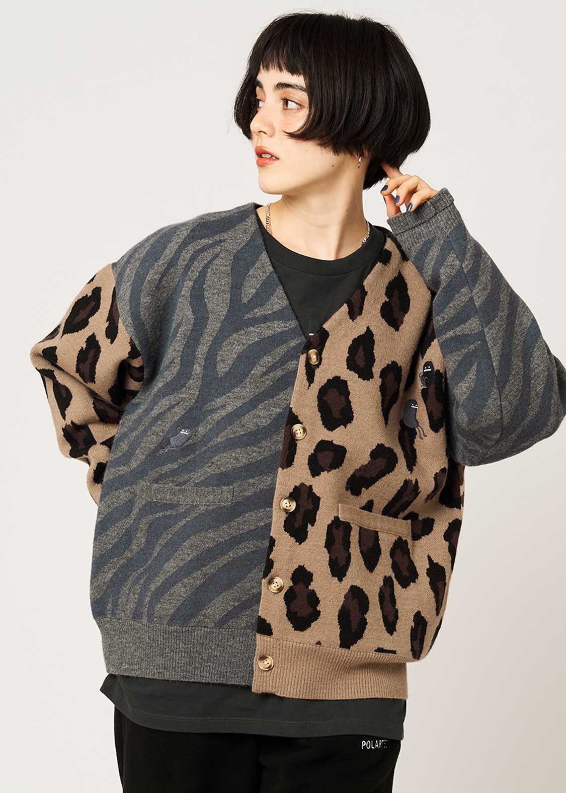 Beautiful Shadow | V-Neck Knit Cardigan