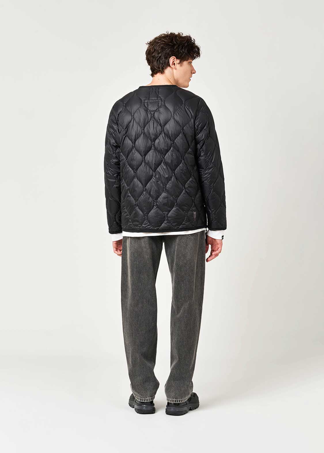 Beautiful Shadow x Taion A | Light Shell Down Jacket
