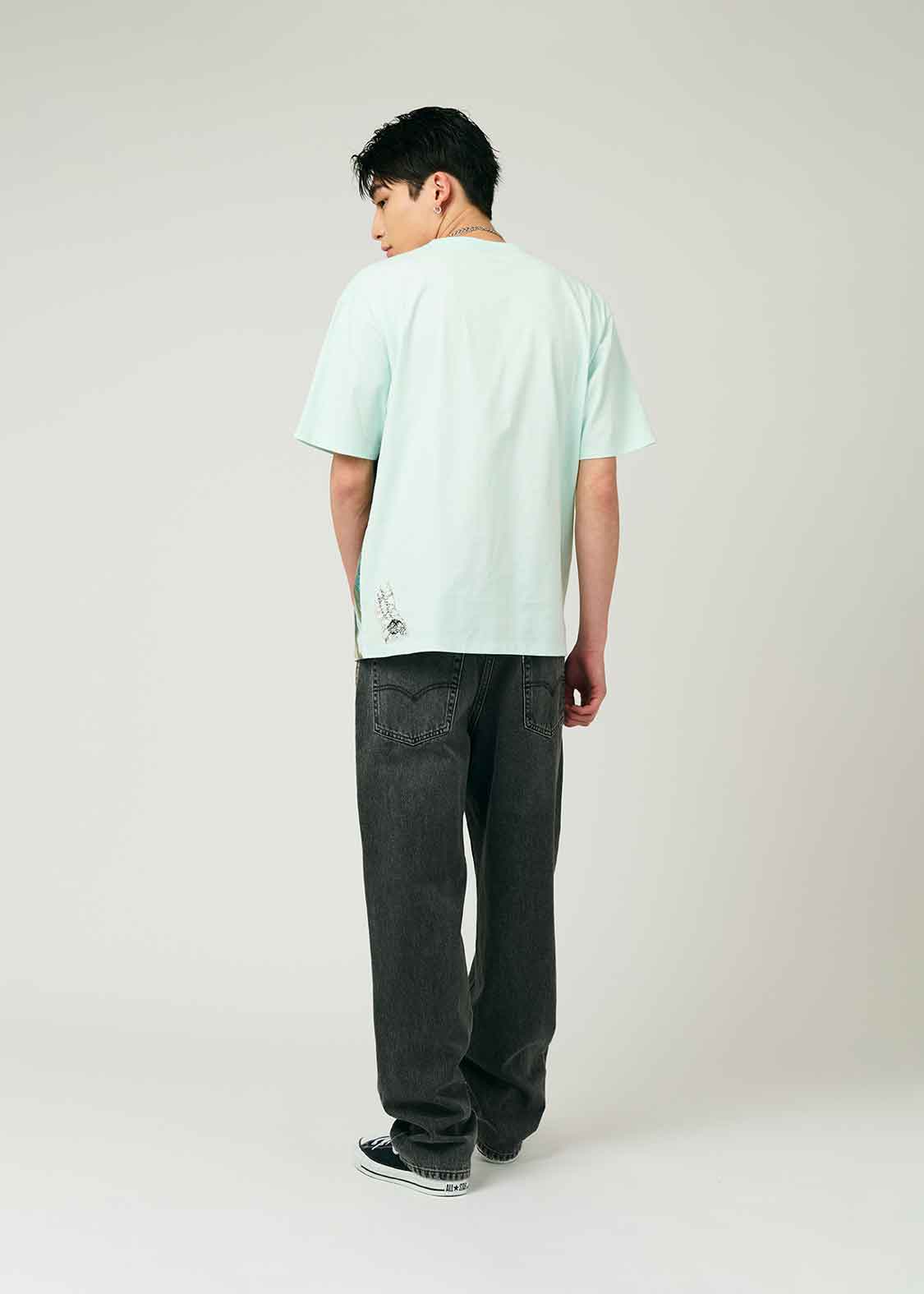 Inio Asano Loose Fit Short Sleeve Tee (Inio Asano_Reunion)