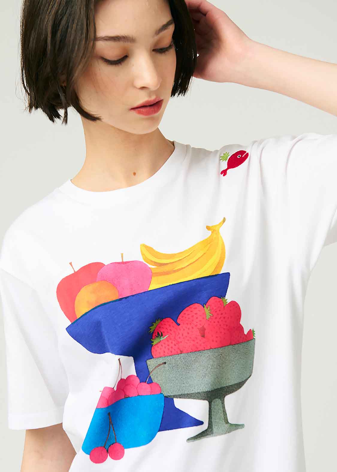 Taro Gomi Short Sleeve Tee  (Taro Gomi_Fruits)