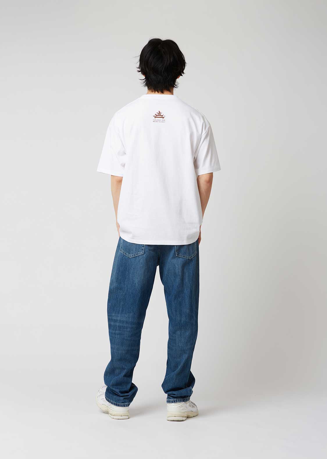 Big Silhouette Short Sleeve Tee (Nagasugiru Inu Tomodachi from Another World)