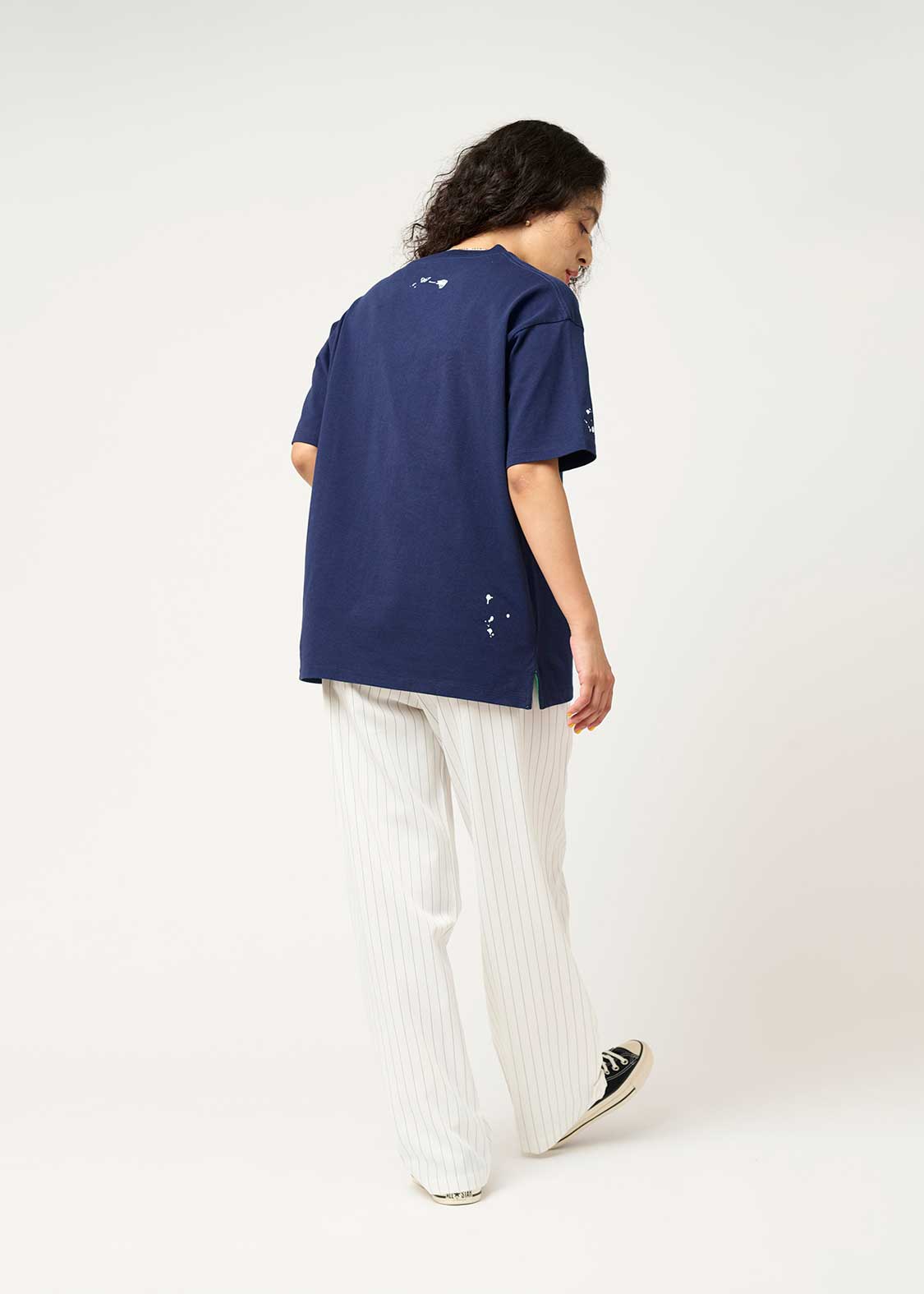 Big Silhouette Short Sleeve Tshirt (Tropical Animals)