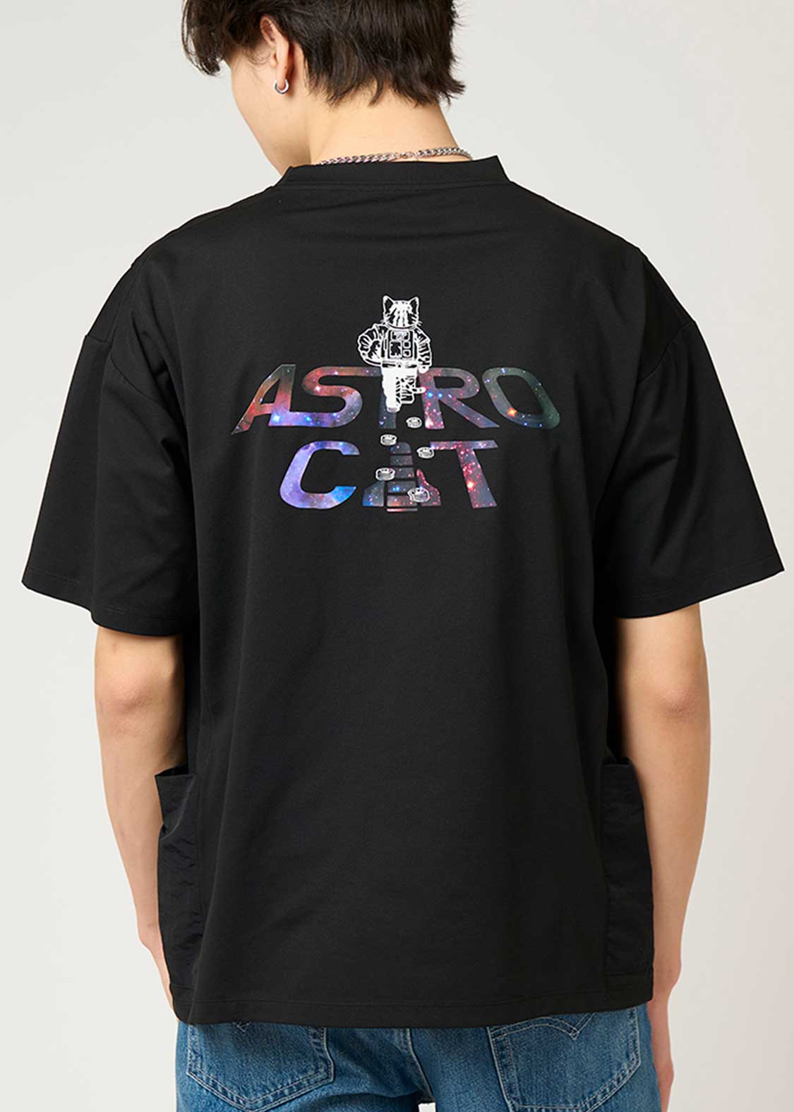Side Pocket Big Silhouette Short Sleeve Tshirt  (ASTRO CAT)