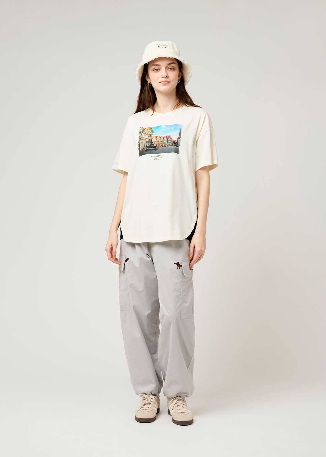 Side Gusset Short Sleeve Tee (Nagasugiru Inu Tomodachi from Another World)