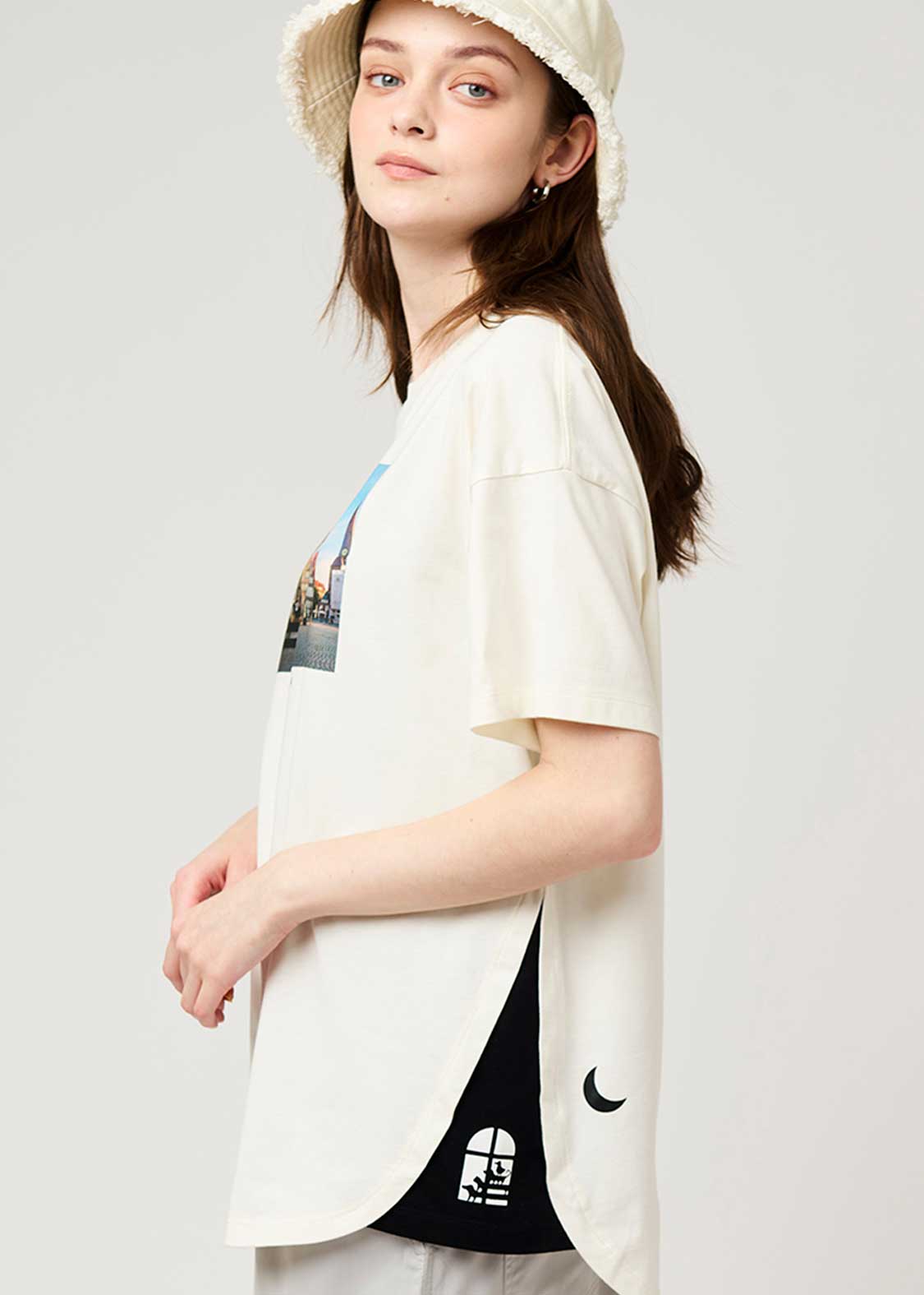 Side Gusset Short Sleeve Tee (Nagasugiru Inu Tomodachi from Another World)