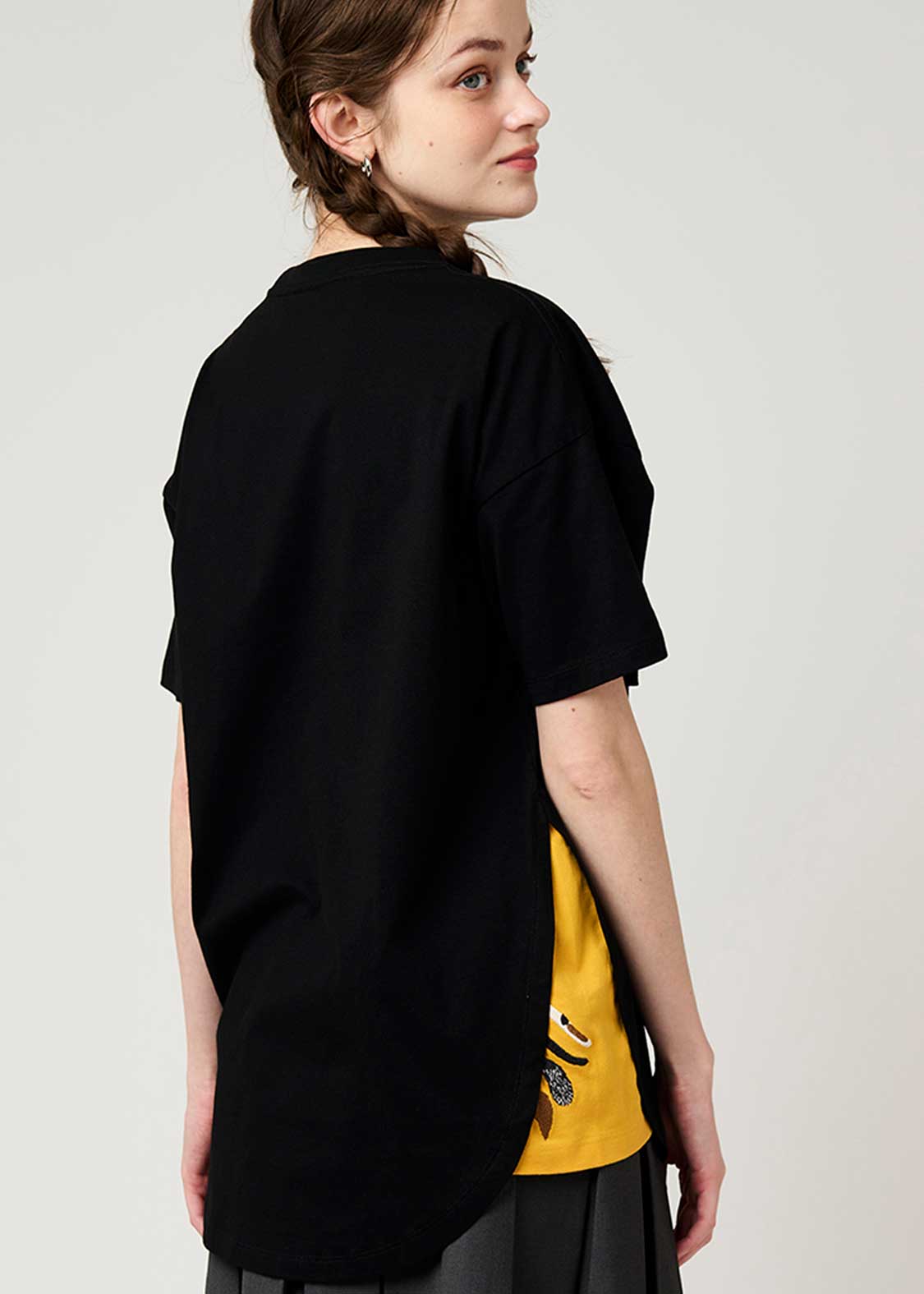 Side Gusset Short Sleeve Tee (THE FOUR CATS Face)