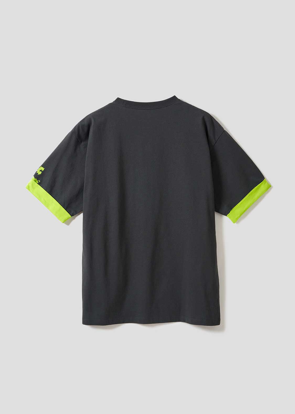 Beautiful Shadow Creature Poster | Big Silhouette Roll-up T-shirt