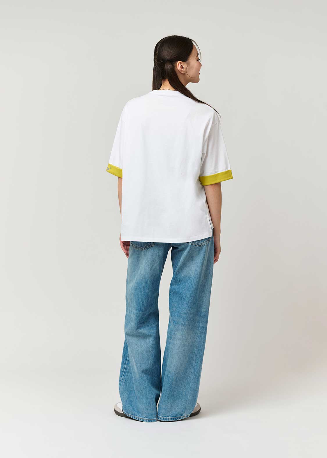 Nagasugiru Inu Tomodachi from Another World | Big Silhouette Roll-up T-shirt