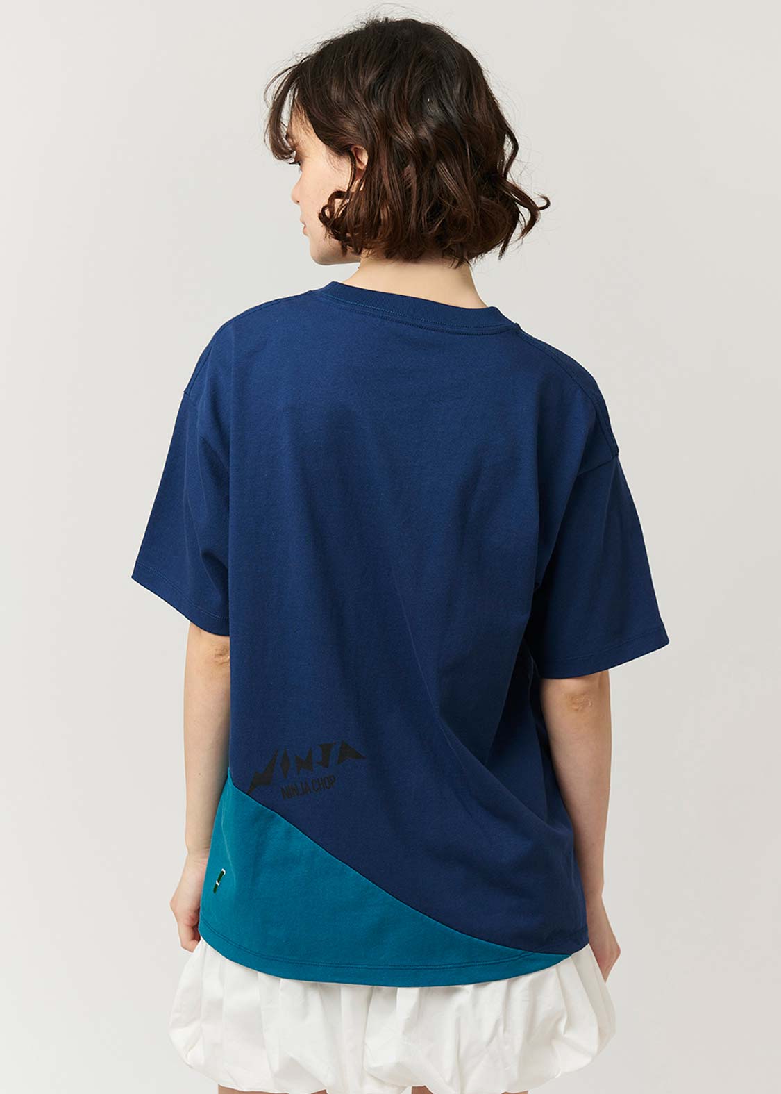 Sea Side Switching Big Silhouette Short Sleeve Tee (Lamb Chop NINJA)