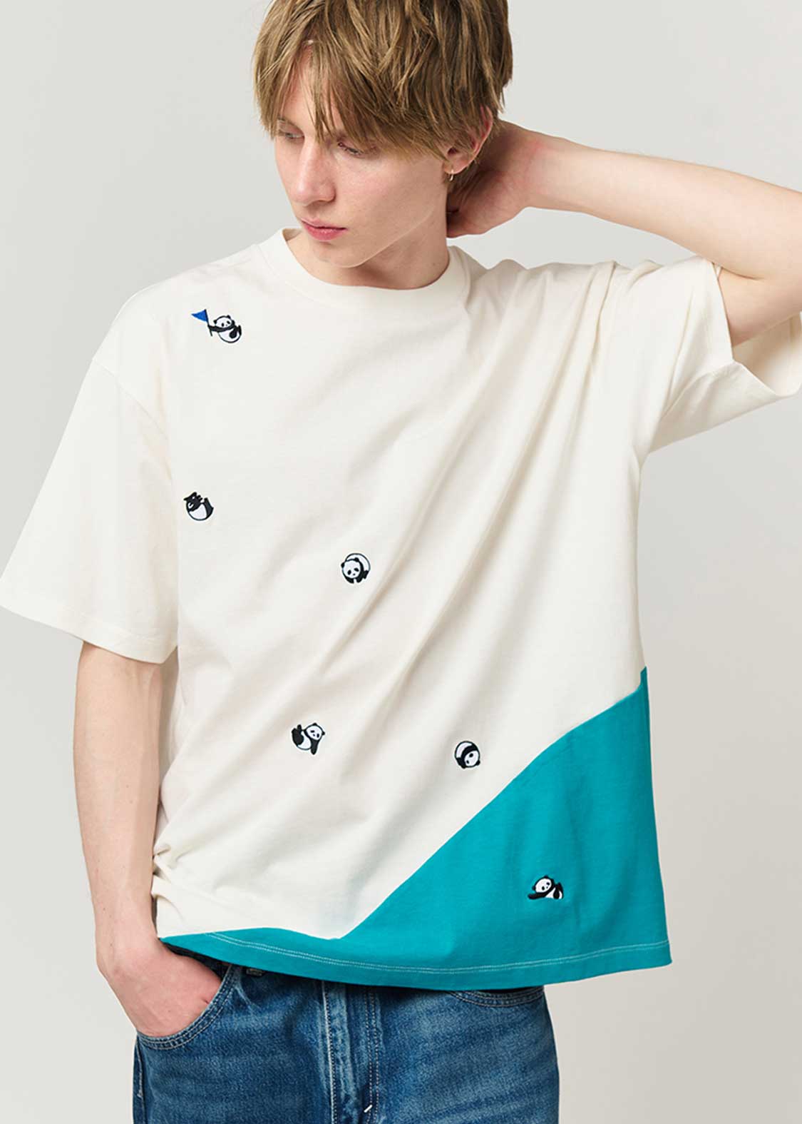 Rolling Pandas | Seaside Switching Big Silhouette T-Shirt