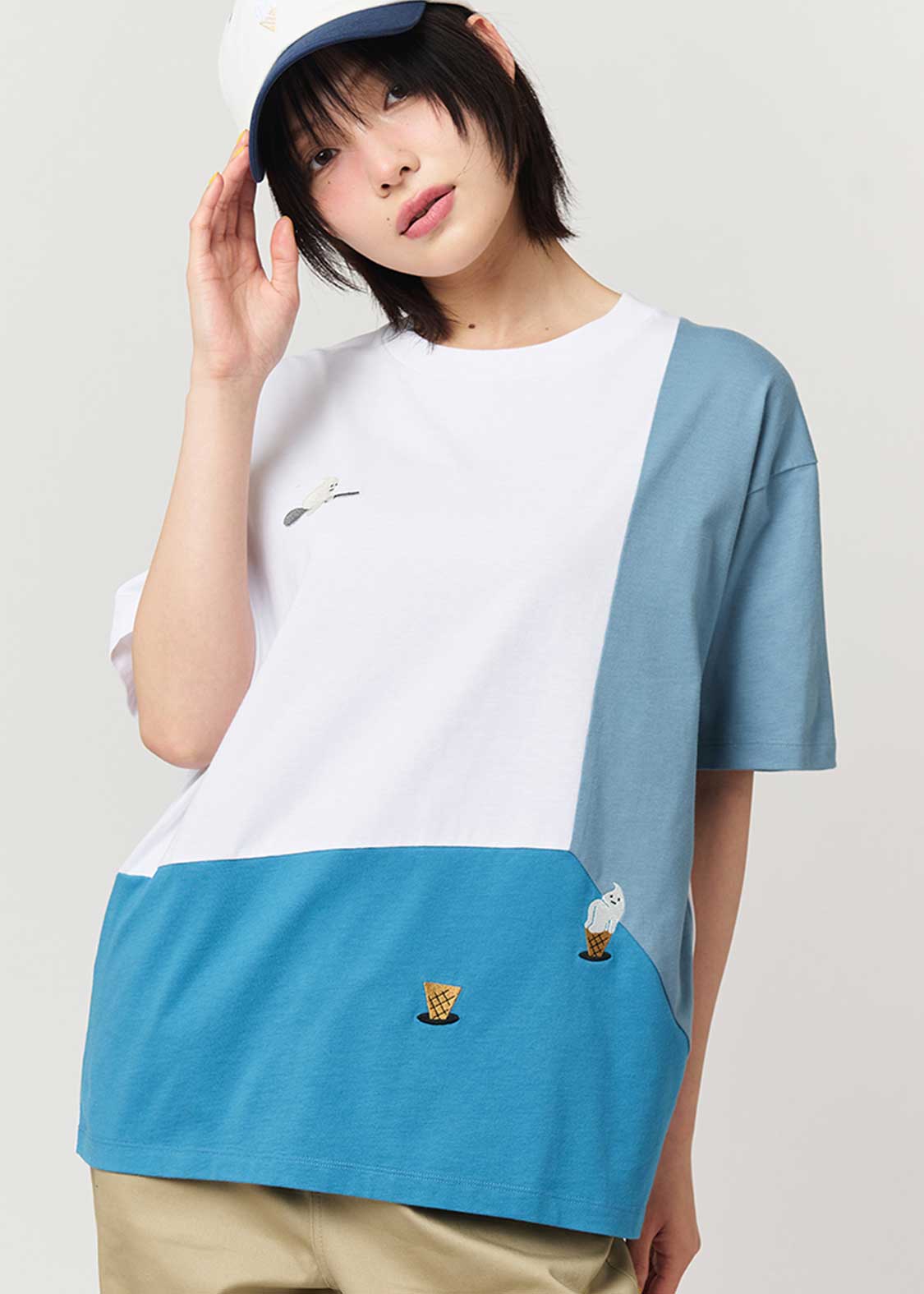 Icebonne | My Home Switching Big Silhouette T-Shirt