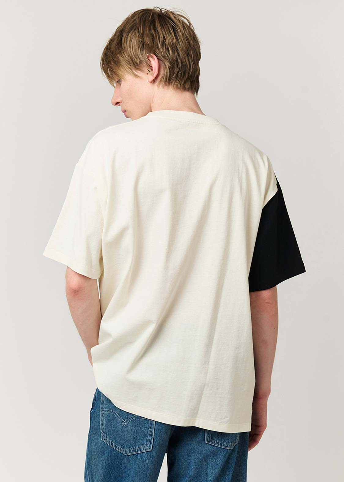 Big Silhouette Short Sleeve Tshirt (ASTRO CAT 2)