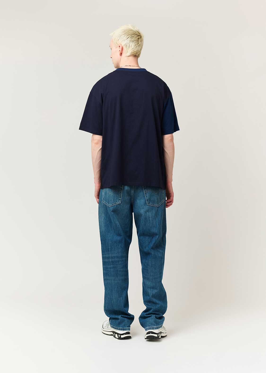 Mysterious Animals | My Home Switching Big Silhouette T-Shirt