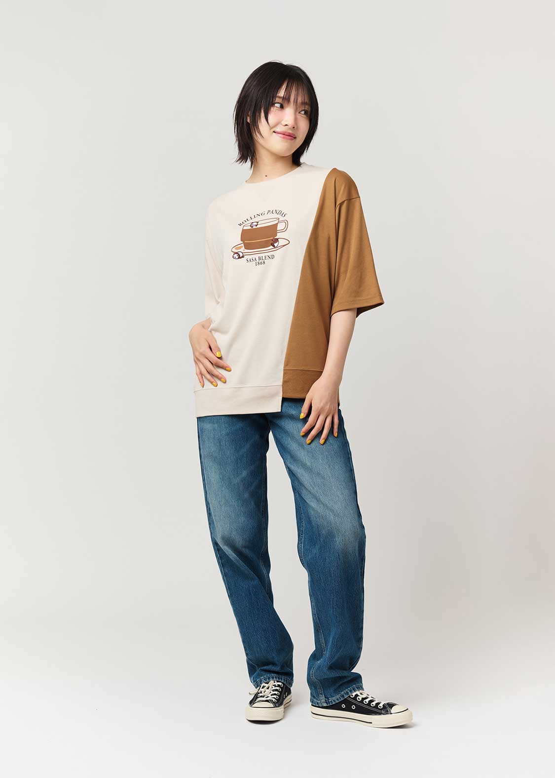 Rolling Pandas Tee | Big Silhouette T-Shirt With Switching