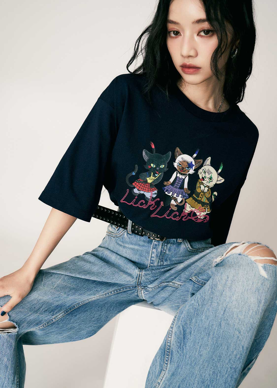 Ayako Ishiguro - Lick Lick | Oversized T-Shirt