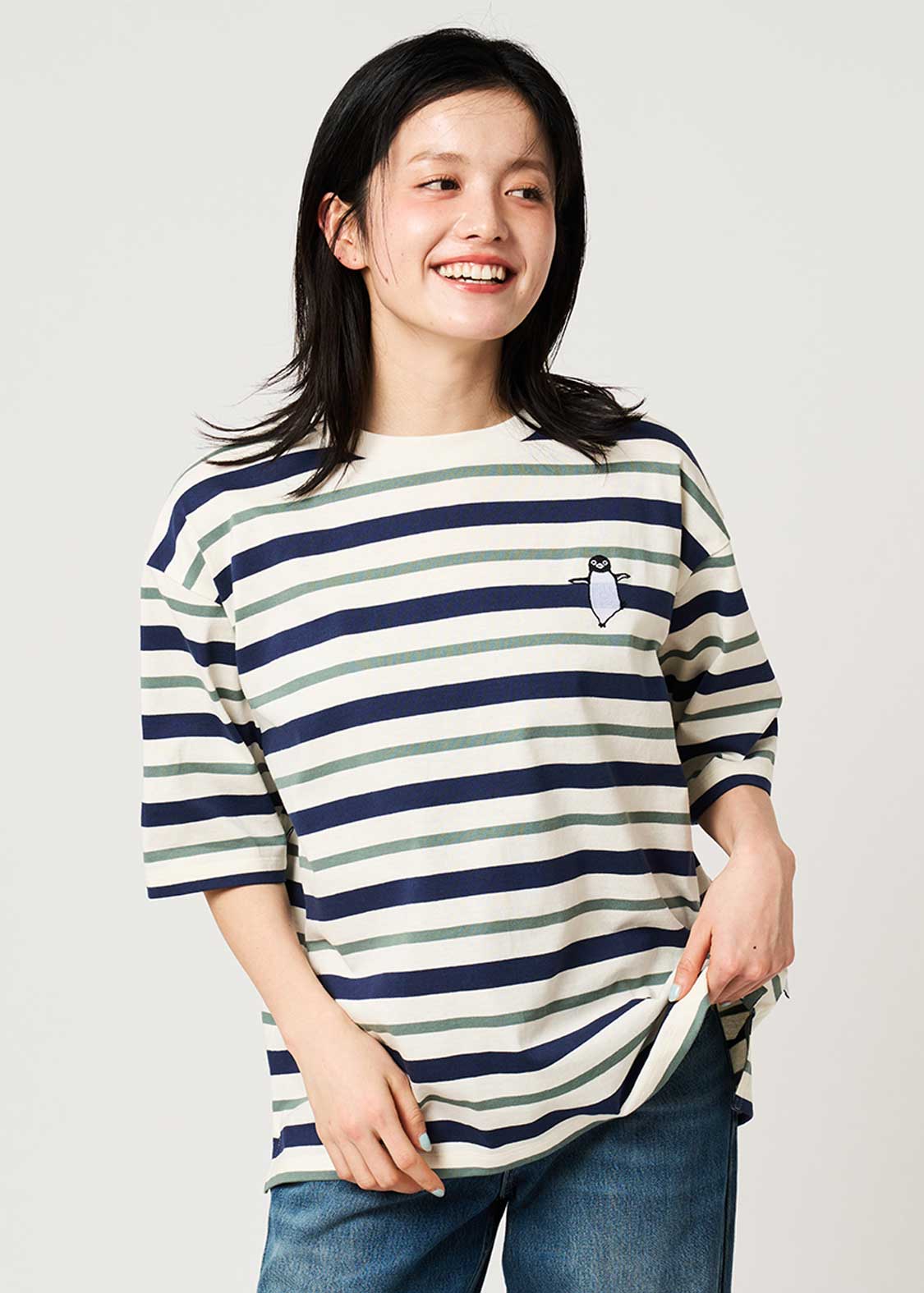 Sakazaki Chiharu – Penguin Life | Oversized T-Shirt