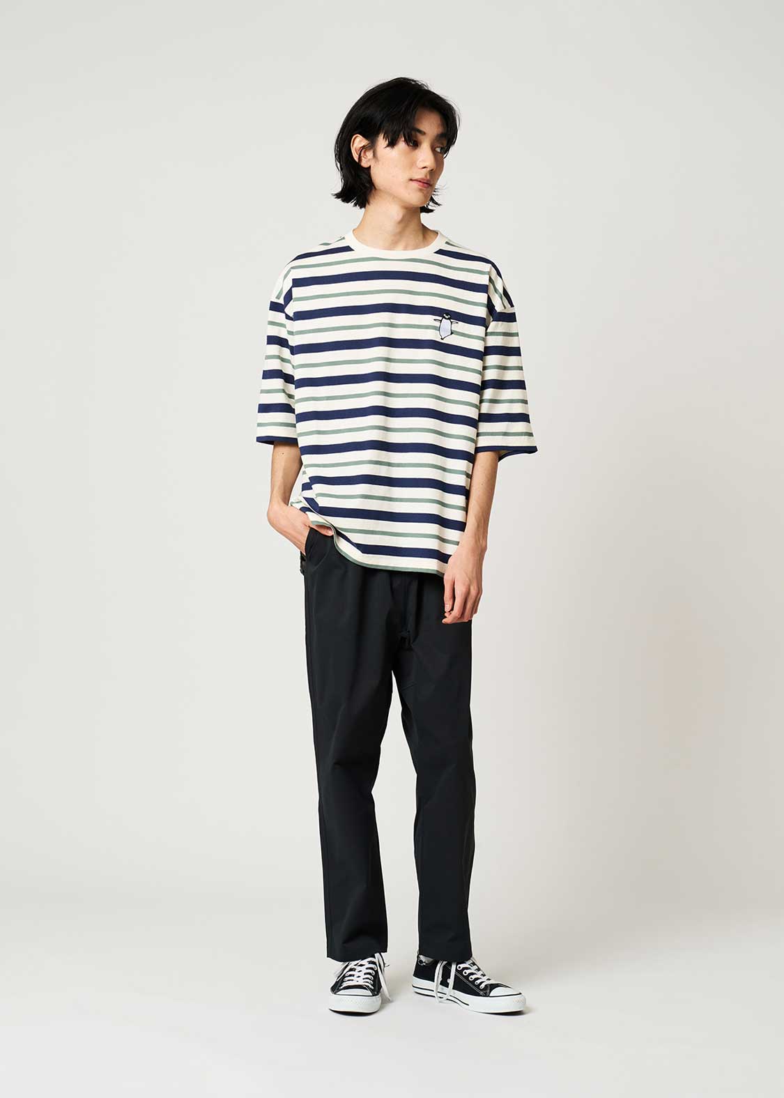 Sakazaki Chiharu – Penguin Life | Oversized T-Shirt