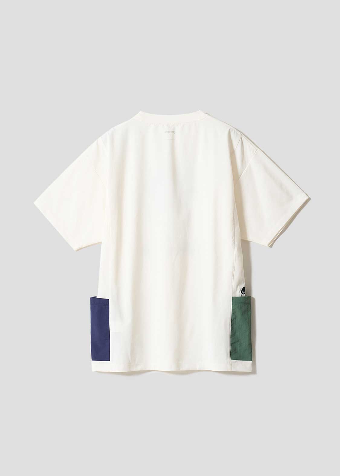 Sakazaki Chiharu – Penguin Life | Side Pocket Oversized T-Shirt