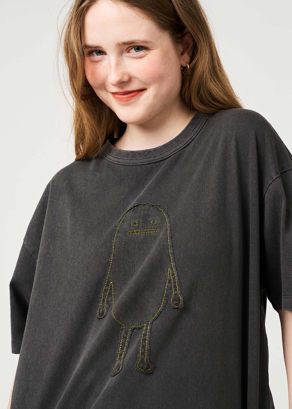 Beautiful Shadow A | Pigment Oversized T-Shirt