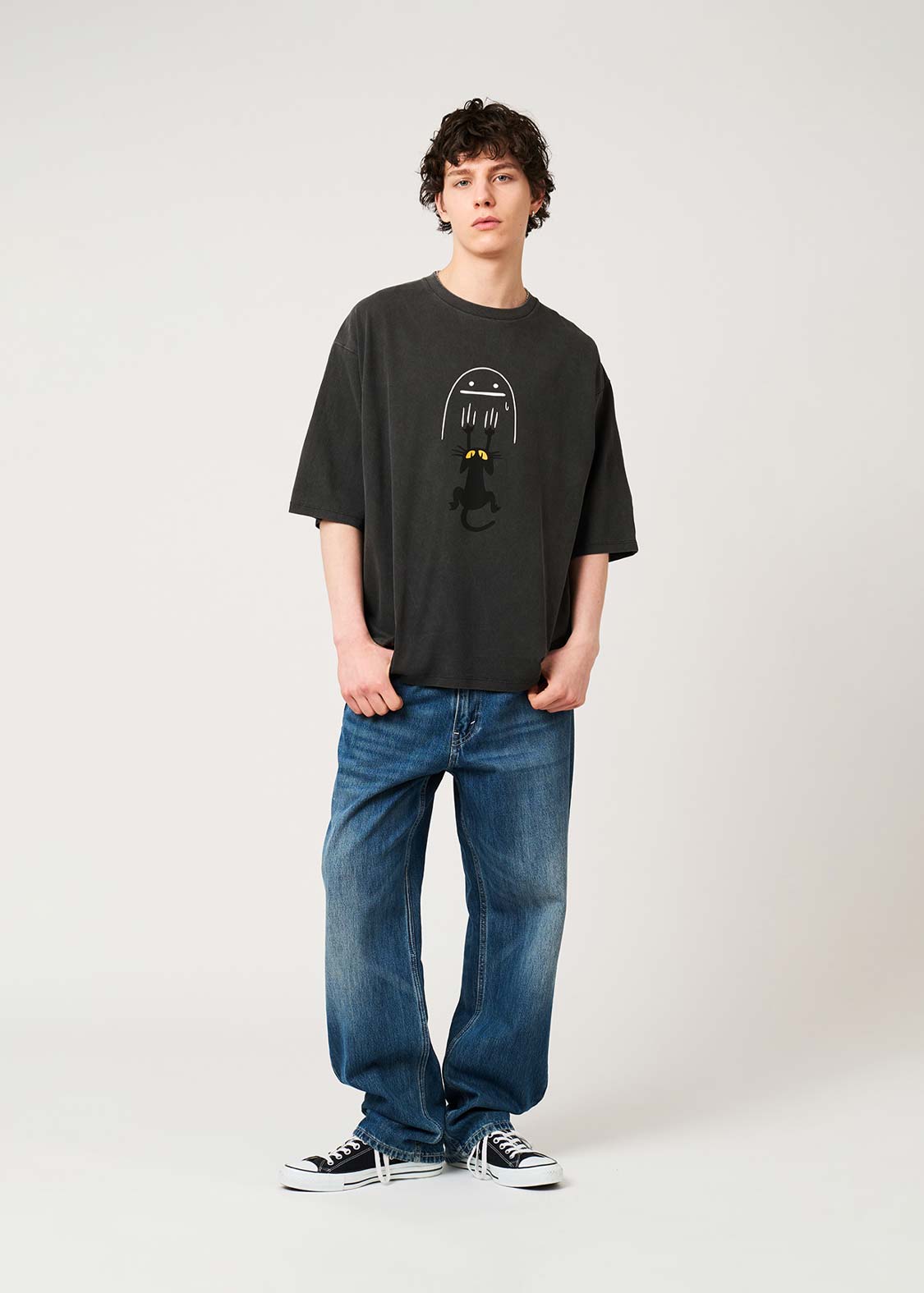 Neko Kaburi Beautiful Shadow DRK | Pigment Oversized T-Shirt