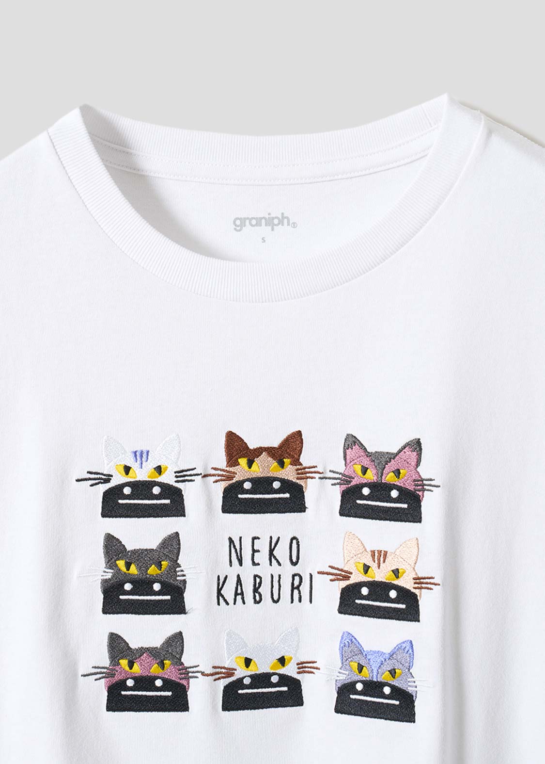 Neko Kaburi Beautiful Shadow WH | Oversized T-Shirt