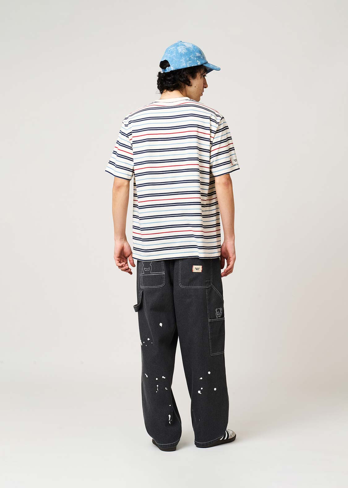 Control Bear | Border T-Shirt