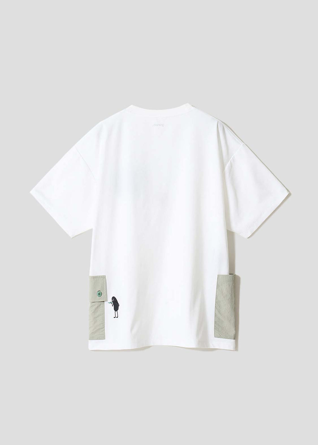 Magic Paint Beautiful Shadow | Cargo Pocket T-Shirt