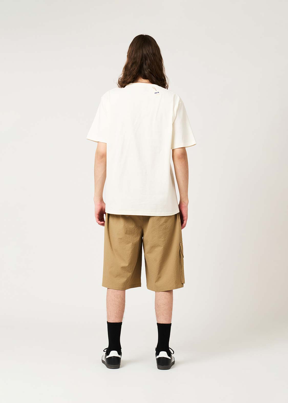 Ikaku Trip B | T-Shirt